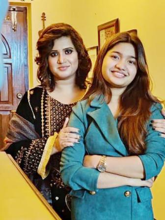 Nancy’s upcoming music video to feature her daughter.jpg