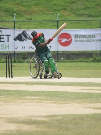 wheelchair cricketers in Bangladesh